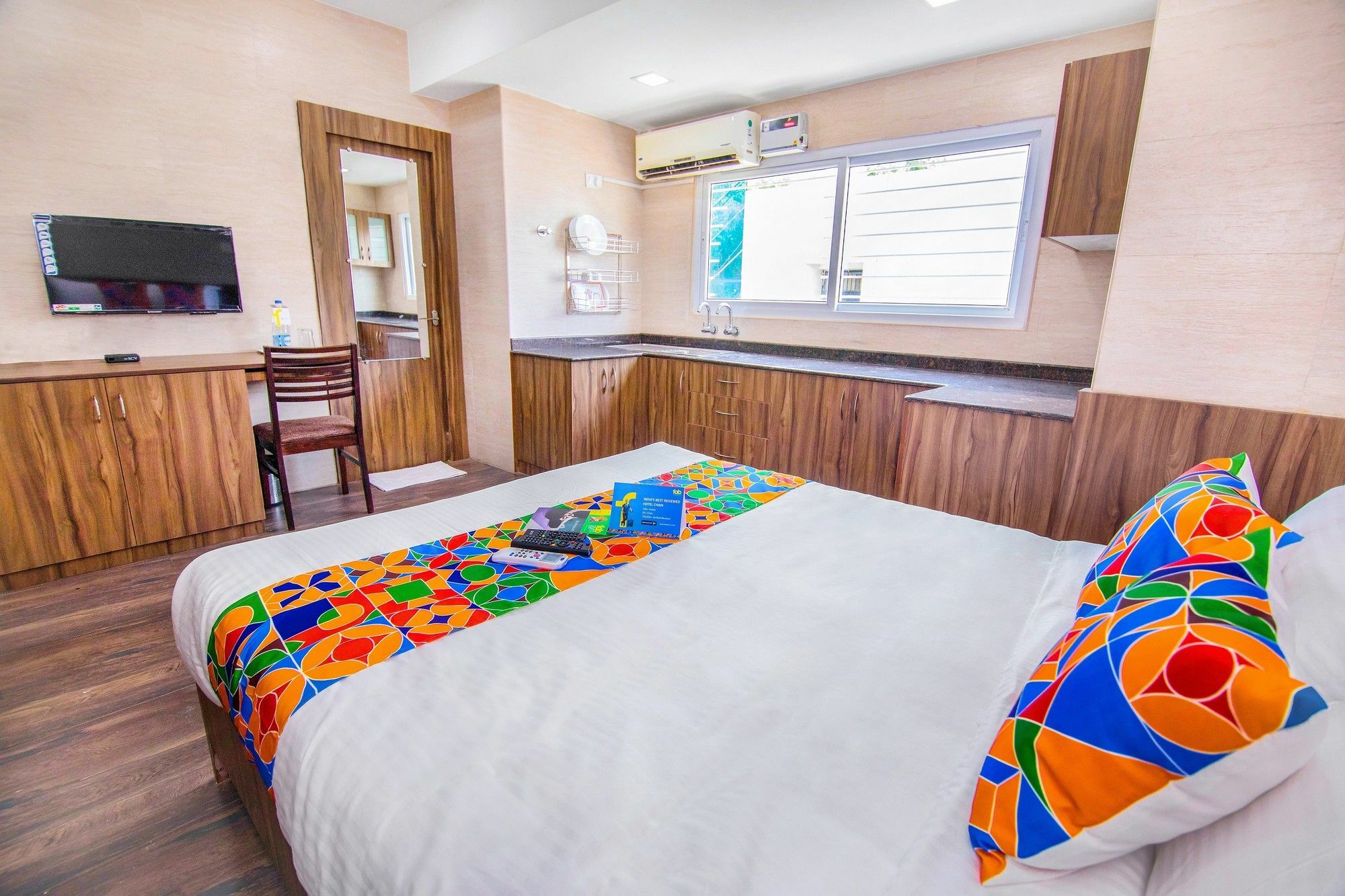 Fabhotel Venkeys Service Apartment Mylapore Chennai Exteriör bild